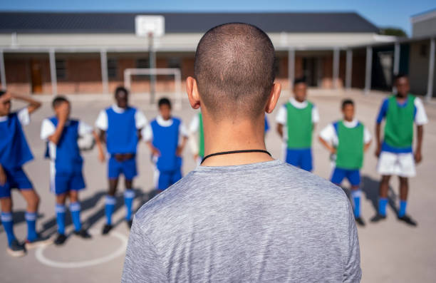 How to Write an Email to a College Soccer Coach With (Copy-Paste Templates)